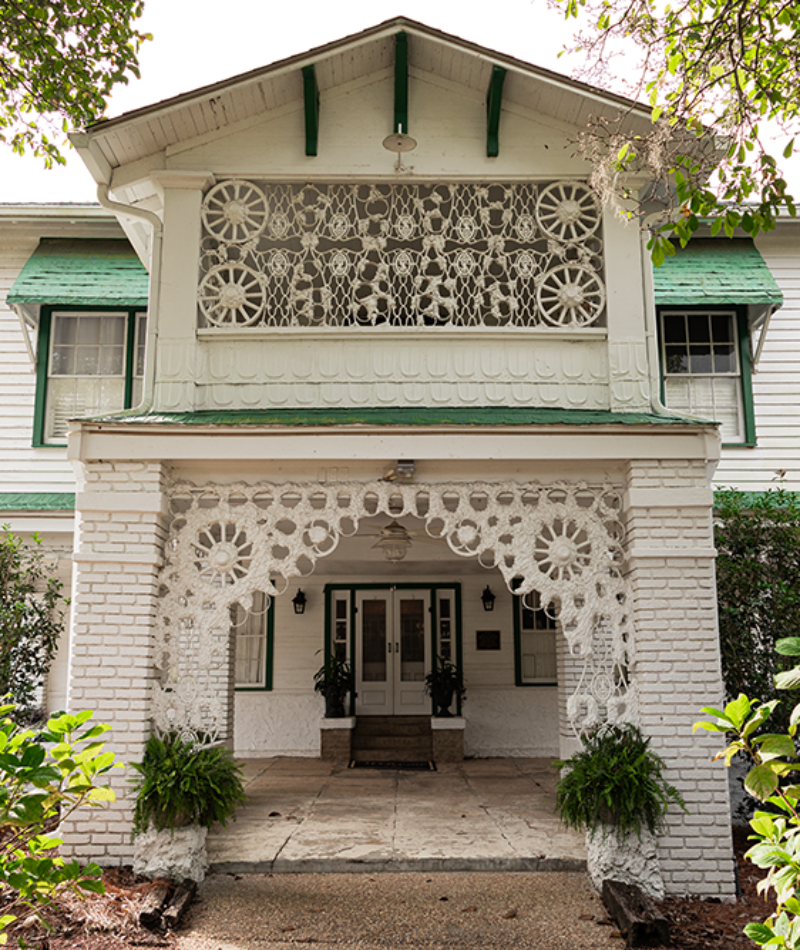 Enjoy our onsite accommodations, a blend of modern comforts with historic charm, that offers a haven of relaxation after a day of exploration.